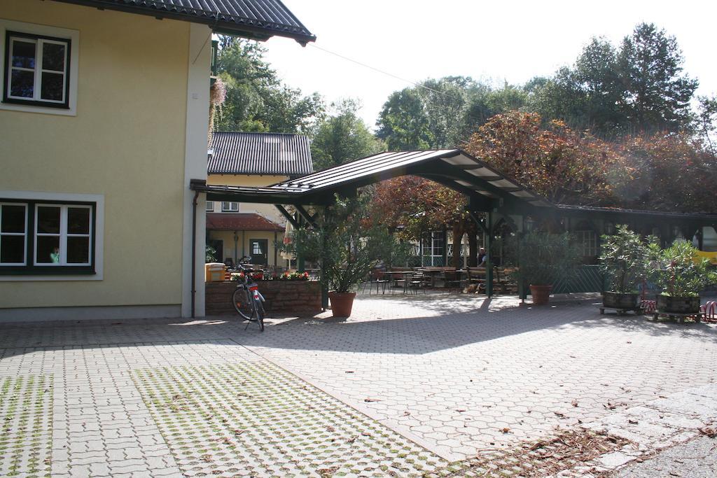 Gasthaus Ueberfuhr Elsbethen Extérieur photo