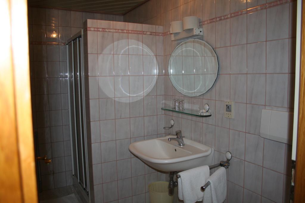 Gasthaus Ueberfuhr Elsbethen Chambre photo